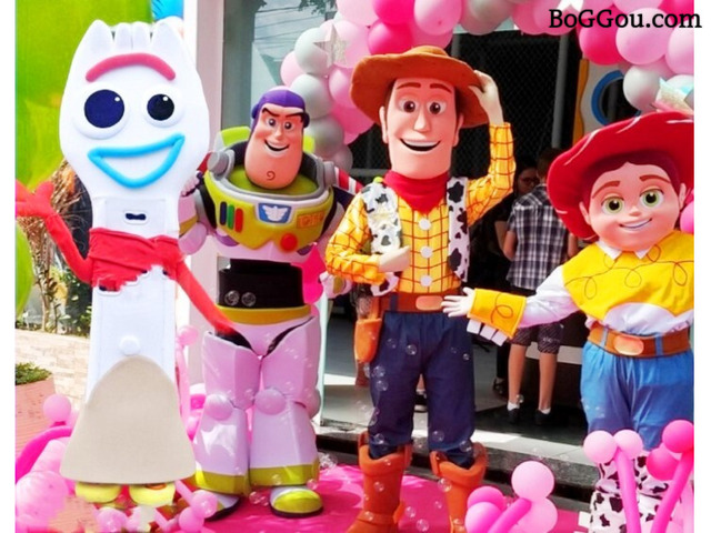 Cover Toy Story personagens vivos Wood Buzz festa infantil