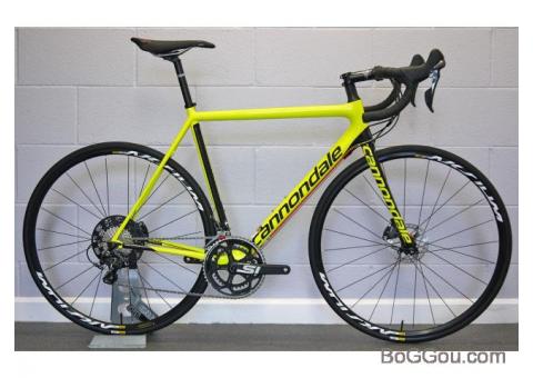 Vendo Novo 2017 Cannondale SuperSix Evo Disc Ultegra