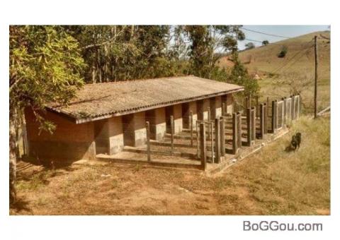 Vendo chácara localizada no bairro Perobal - Minas Gerais